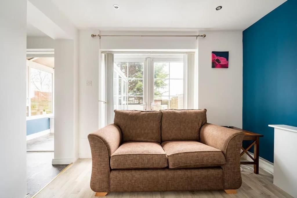 Lovely One Bedroom Flat. Appartement *